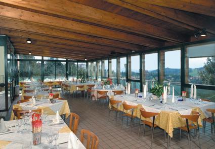 Hotel Kristall Loiano Extérieur photo